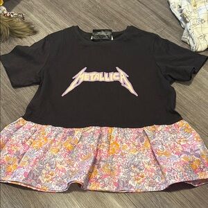 Size 7 cotton Metallica t shirt - one of a kind!